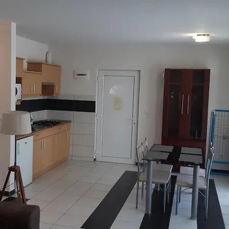 Mary Apartman