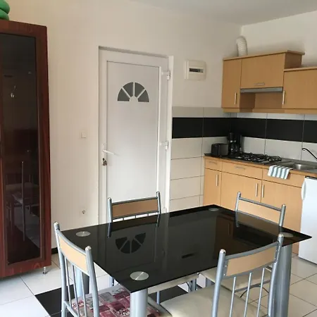Mary Apartmanhaz Hévíz