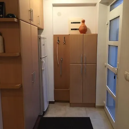 アパート Mary Apartmanhaz *