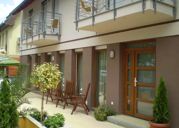 Апартаменты Mary Apartmanhaz *
