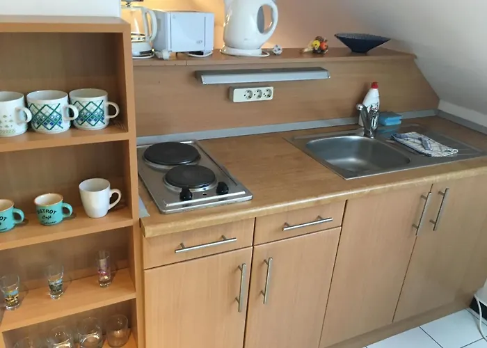 Mary Apartmanhaz Апартаменты Хевиз