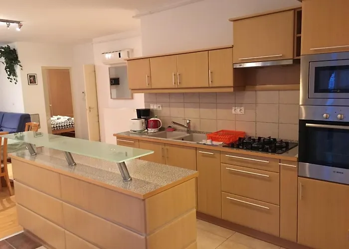Апартаменты Mary Apartmanhaz Хевиз